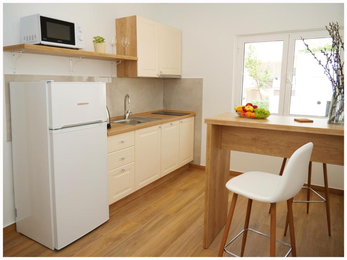 Apartmani Makelja Primosten Exterior photo